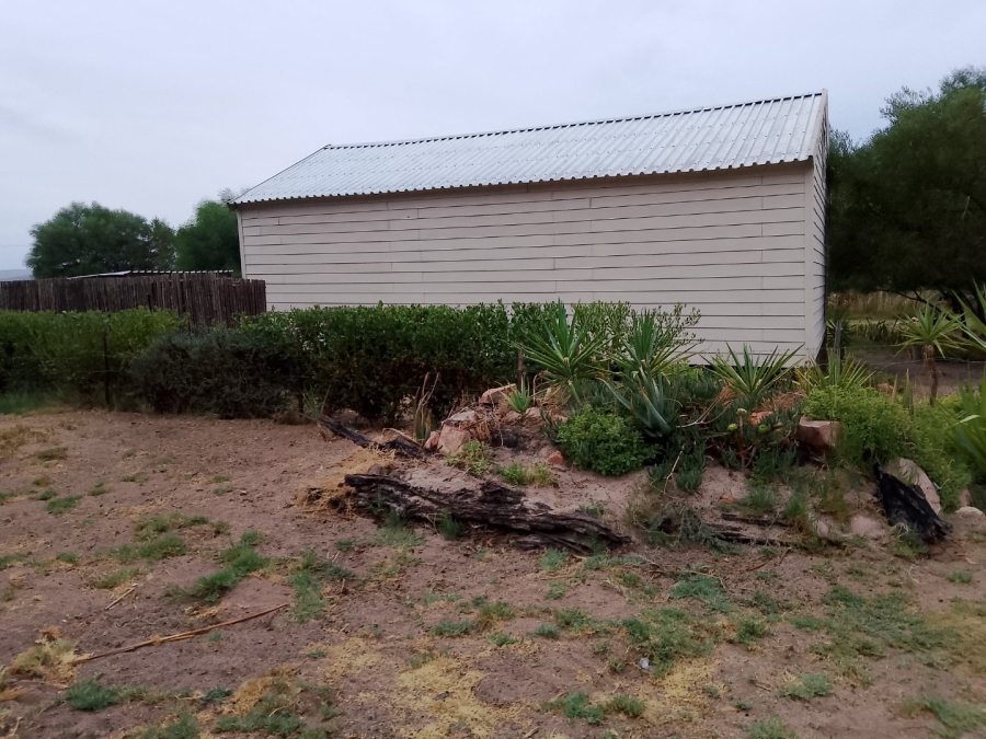  Bedroom Property for Sale in Redelinghuys Western Cape